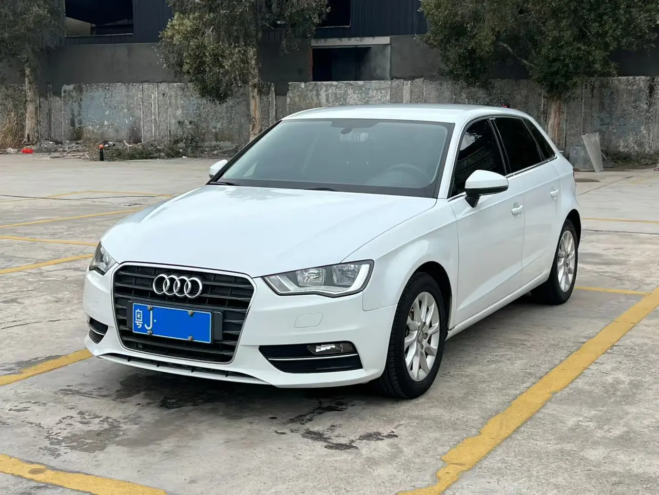 Audi A3  из Китая