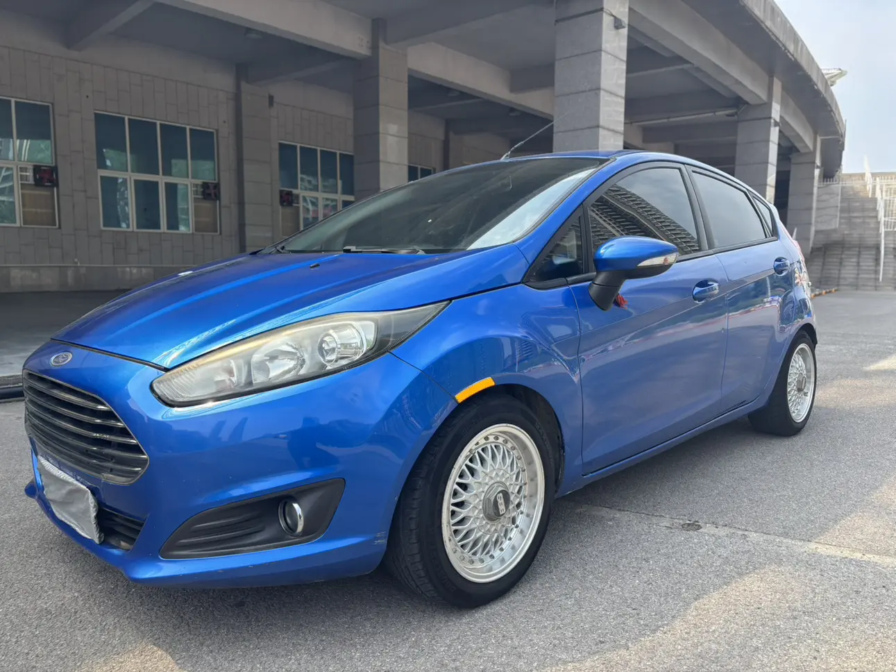 Ford Carnival  из Китая