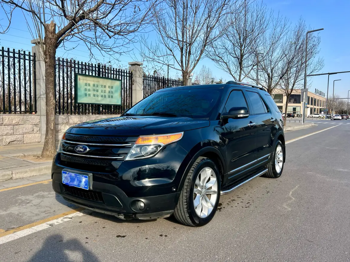 Ford Explorer  из Китая