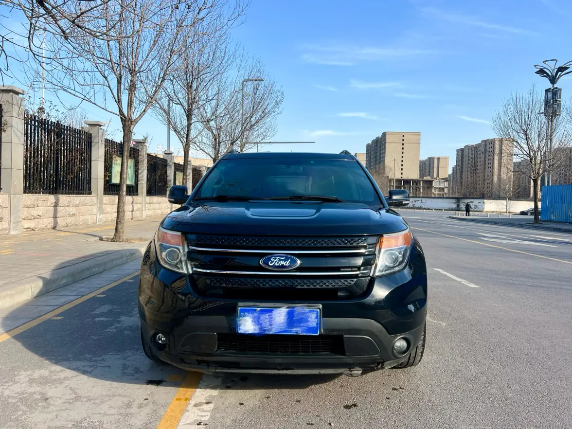 Ford Explorer  из Китая