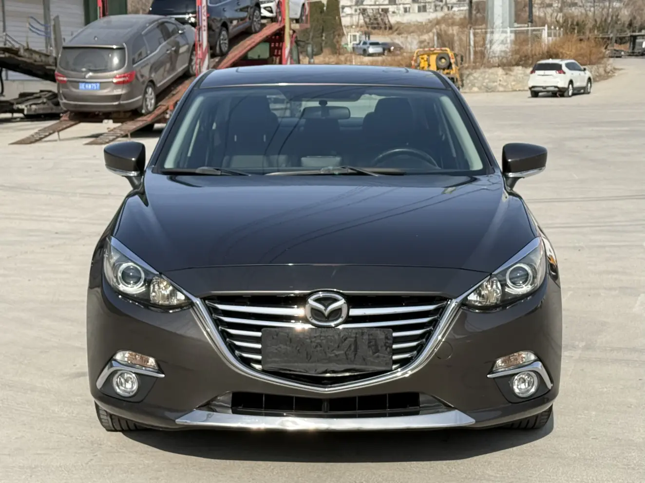 Mazda Axela (Mazda3)  из Китая