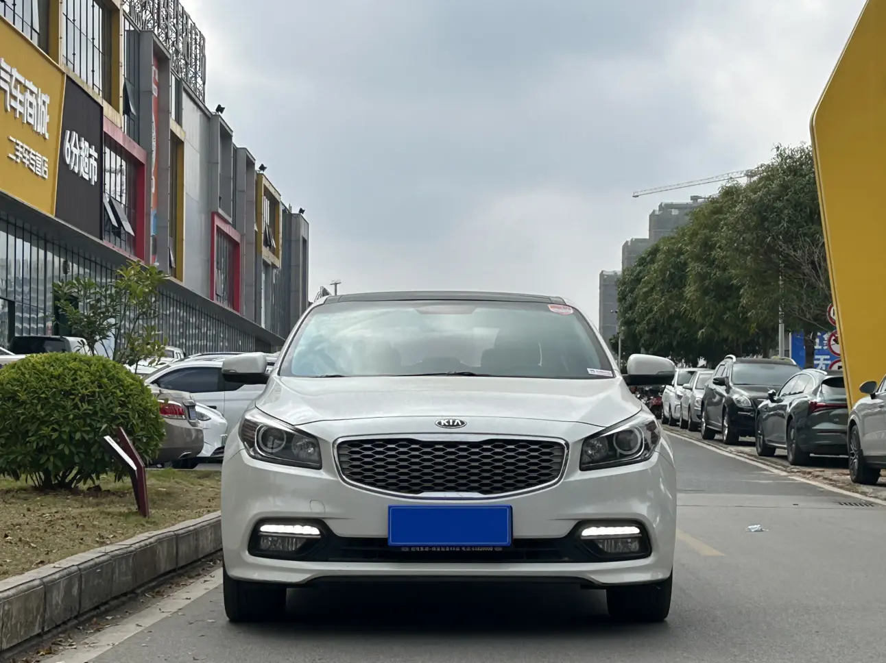 Kia K4  из Китая