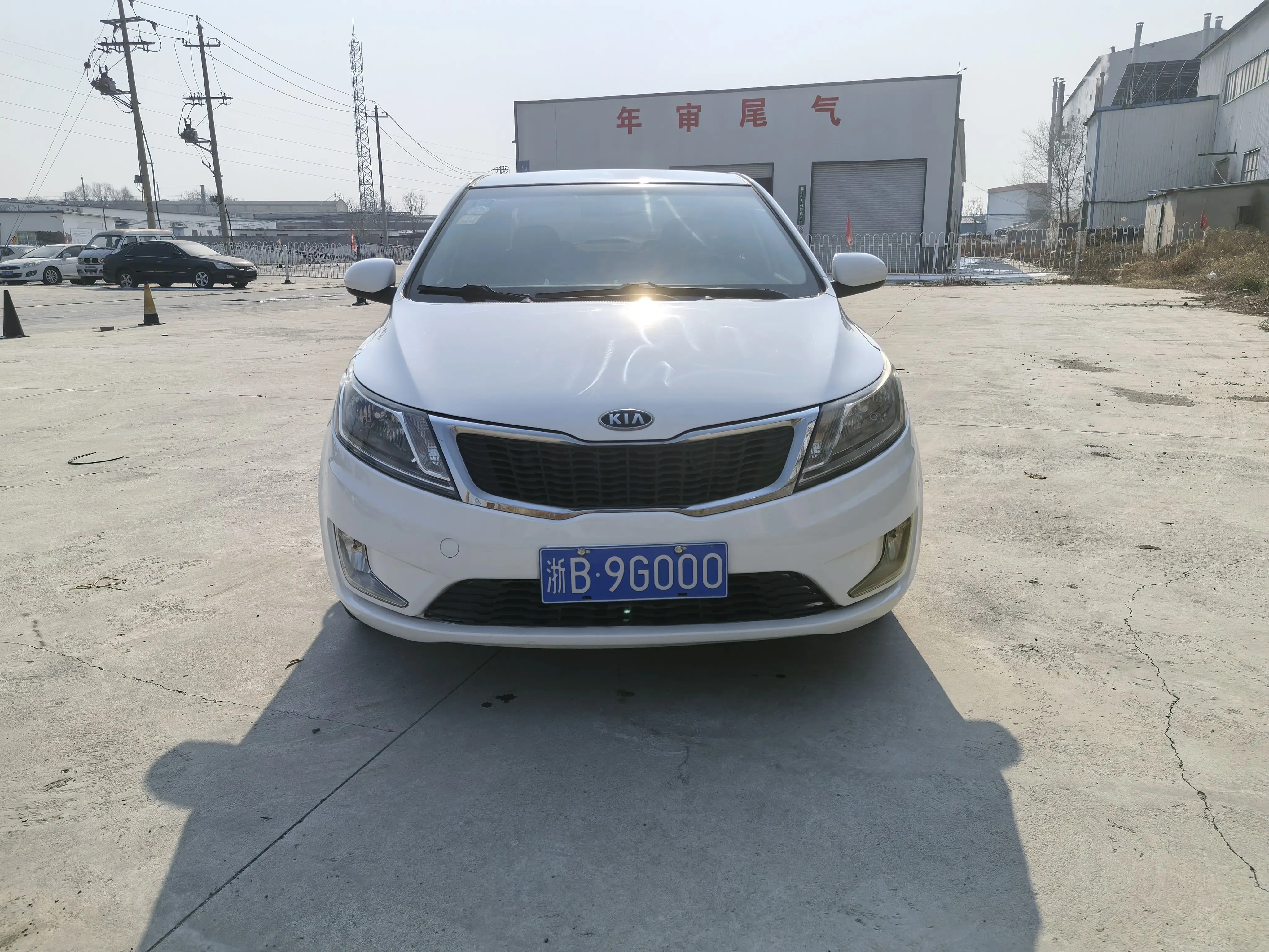 Kia K2  из Китая