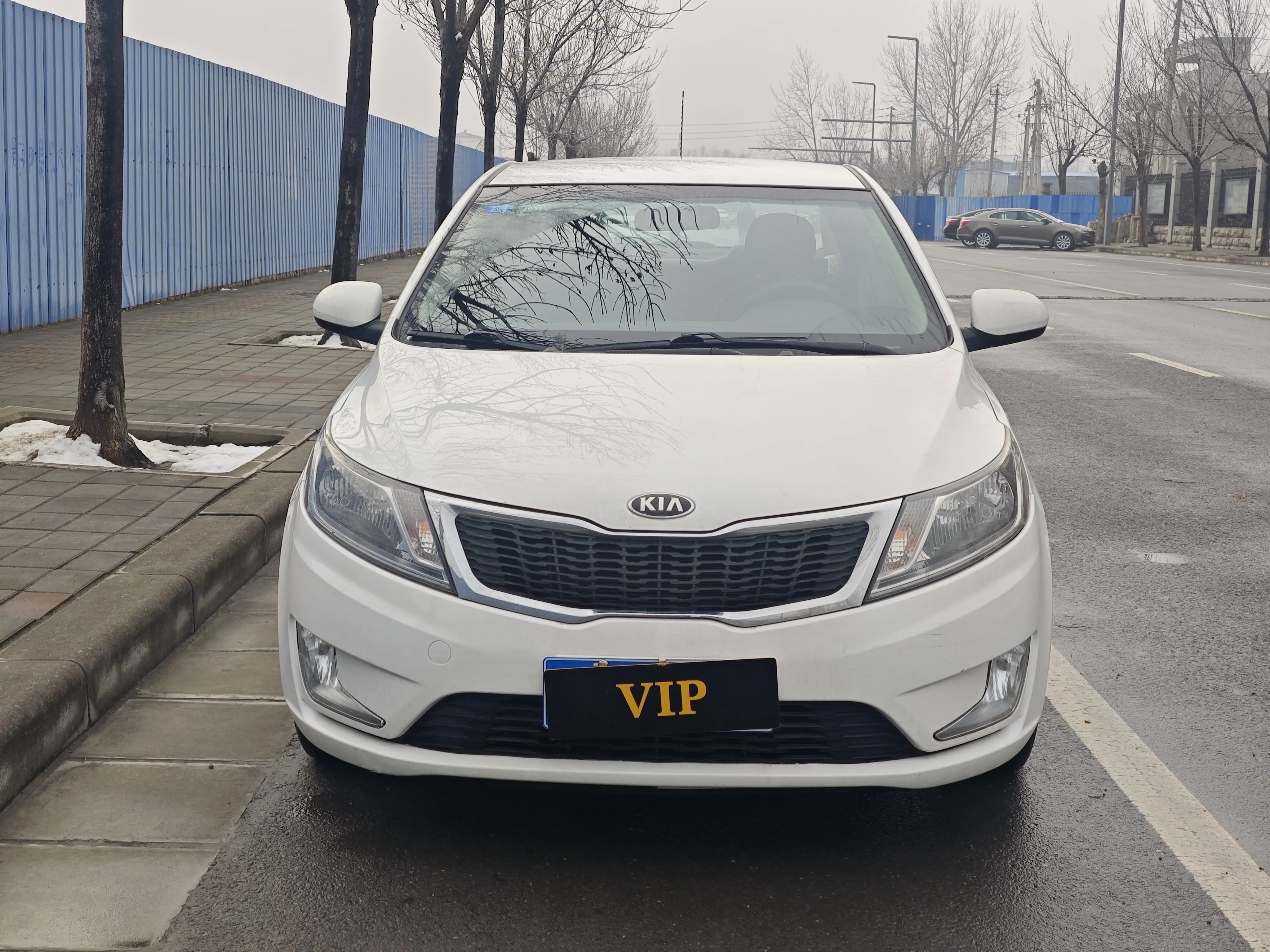 Kia K2  из Китая