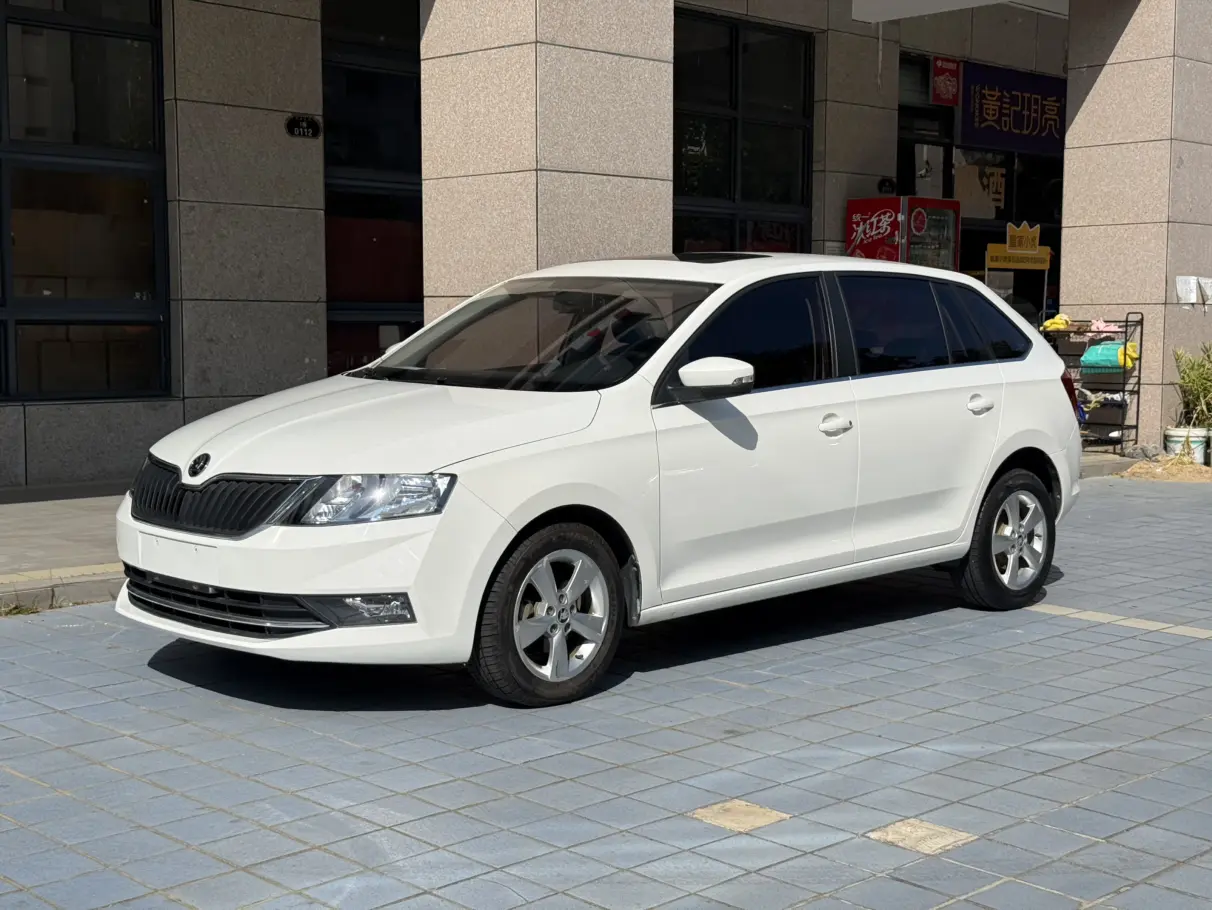 Skoda Xin Dong  из Китая
