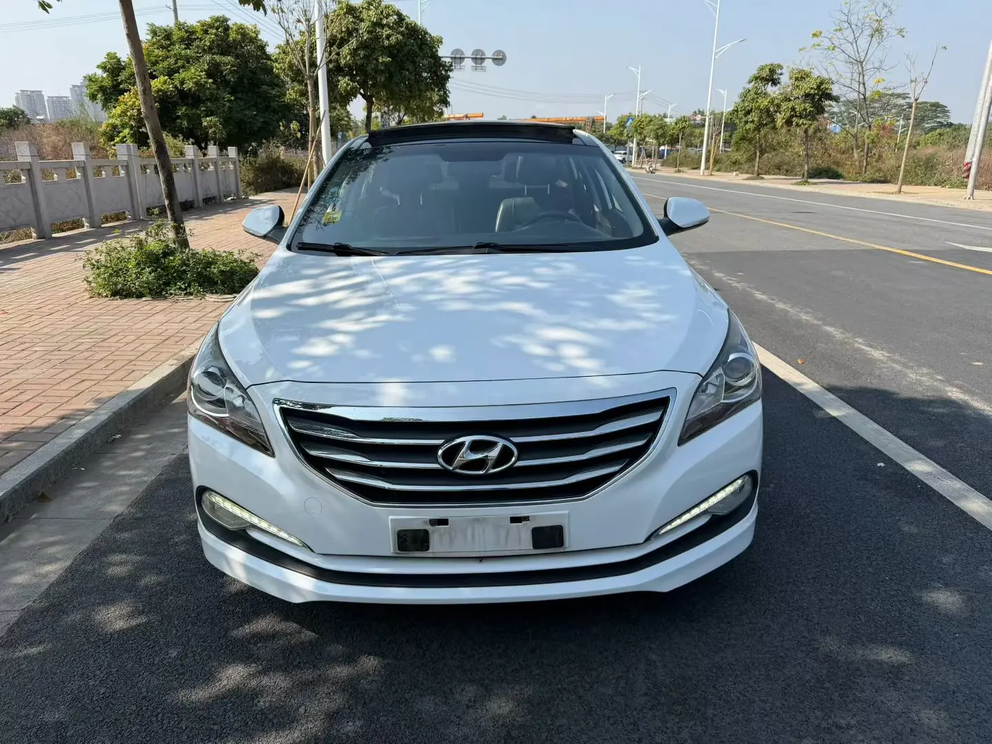 Hyundai Famous pictures  из Китая