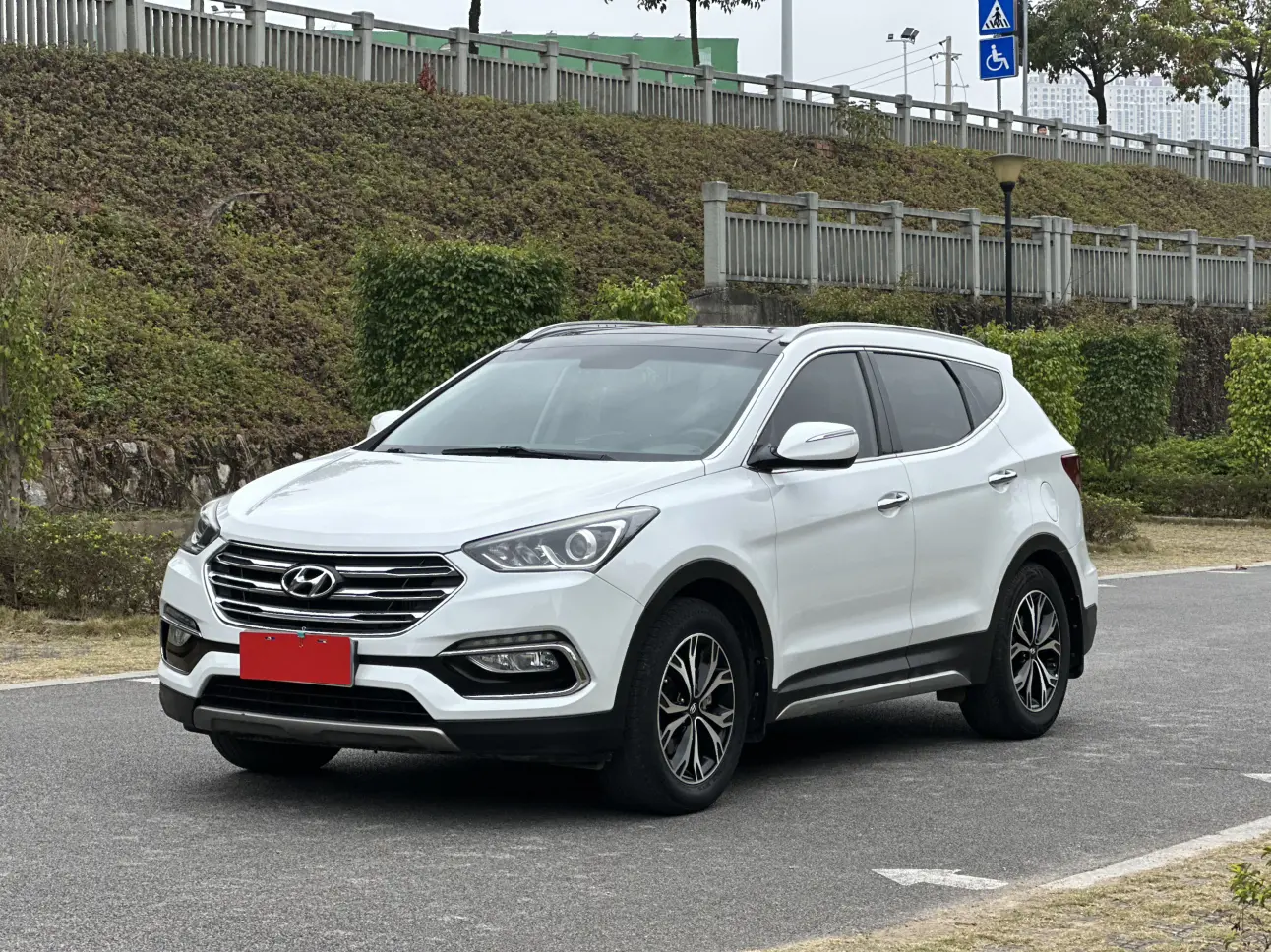 Hyundai Shengda  из Китая