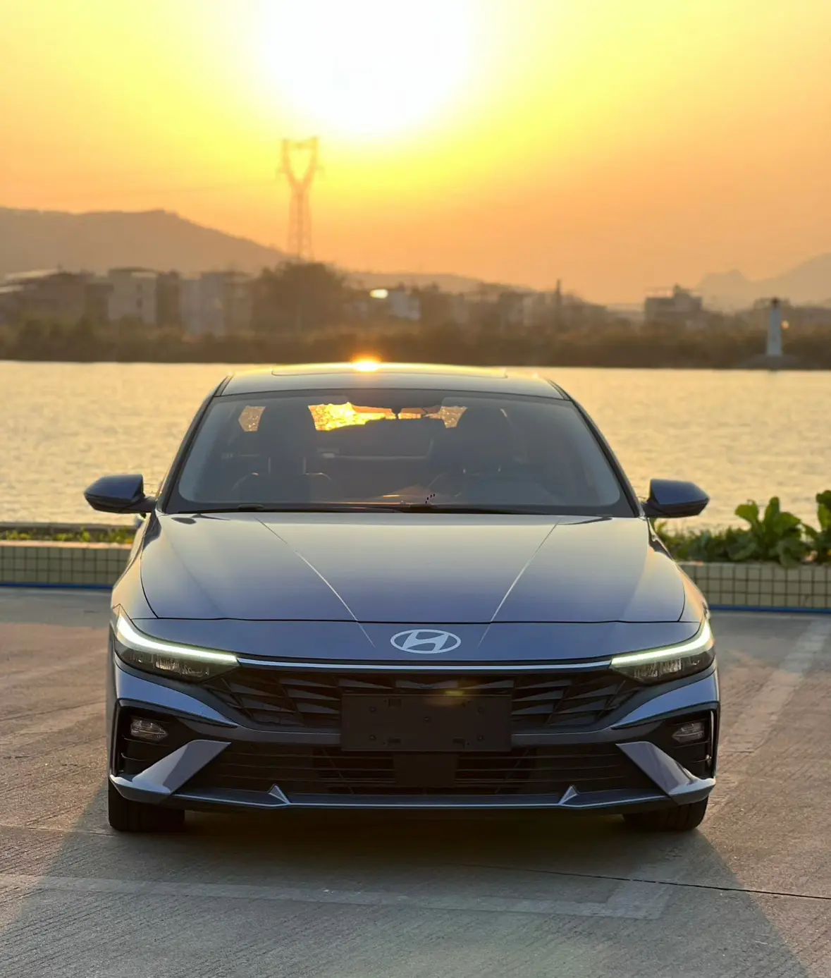 Hyundai Elantra  из Китая