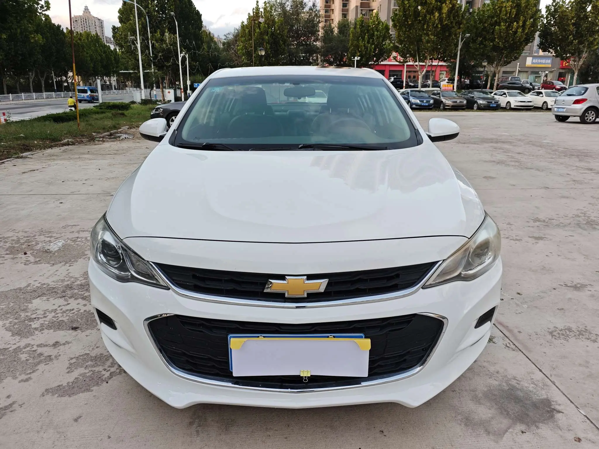 Chevrolet Onix (Kovoz)  из Китая