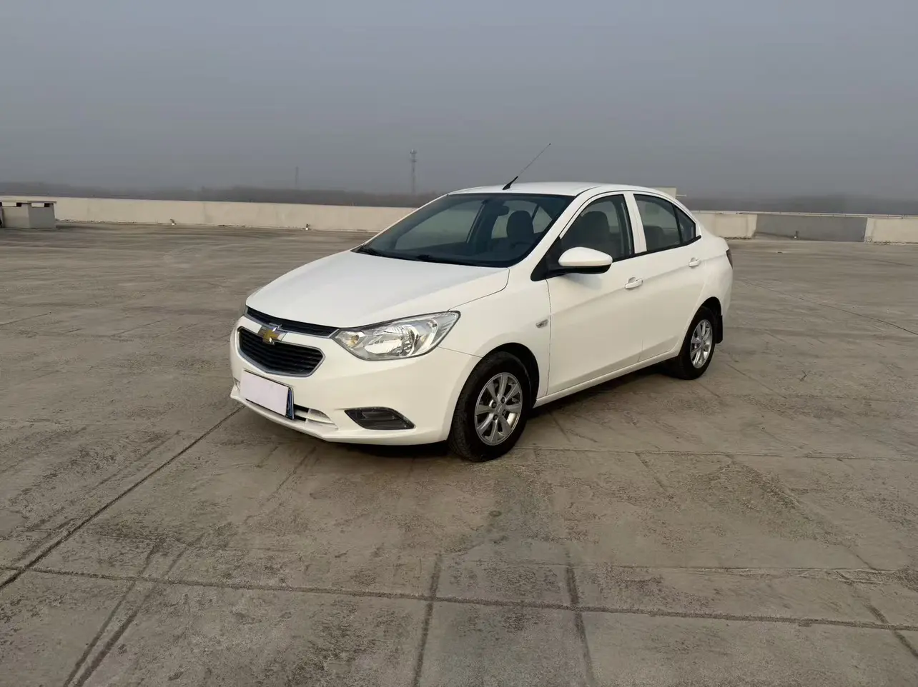 Chevrolet Sail  из Китая