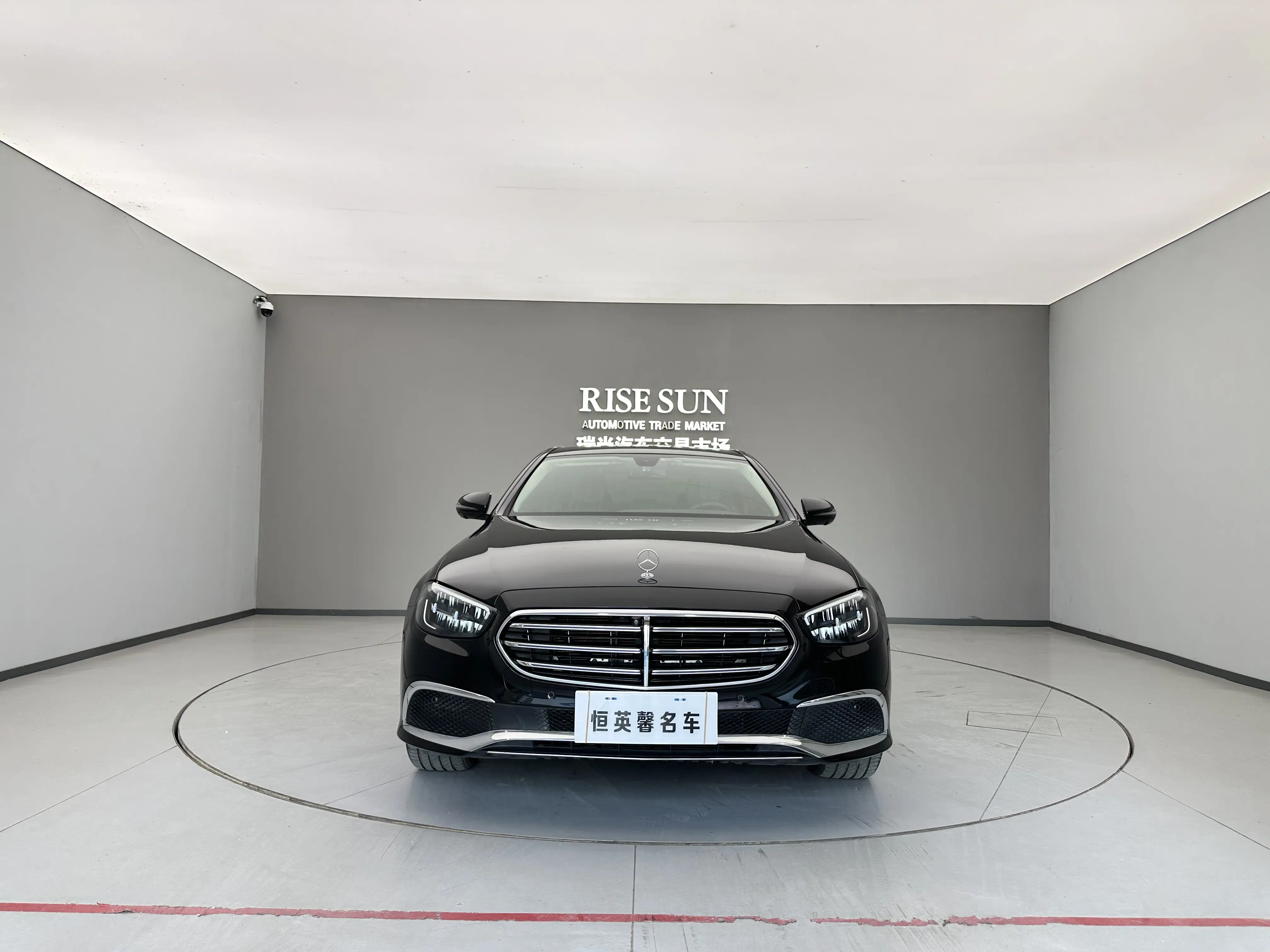 Mercedes-Benz E-Class  из Китая