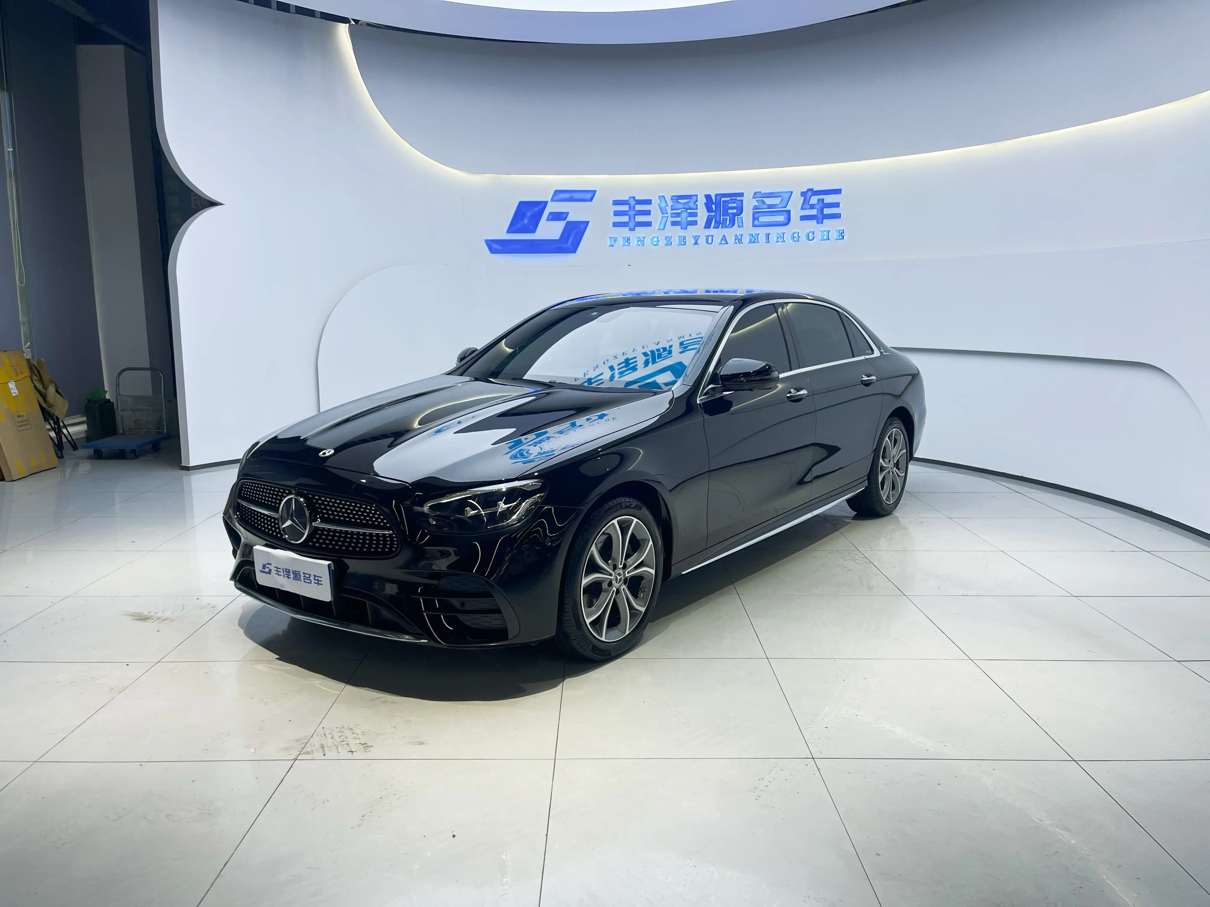 Mercedes-Benz E-Class  из Китая