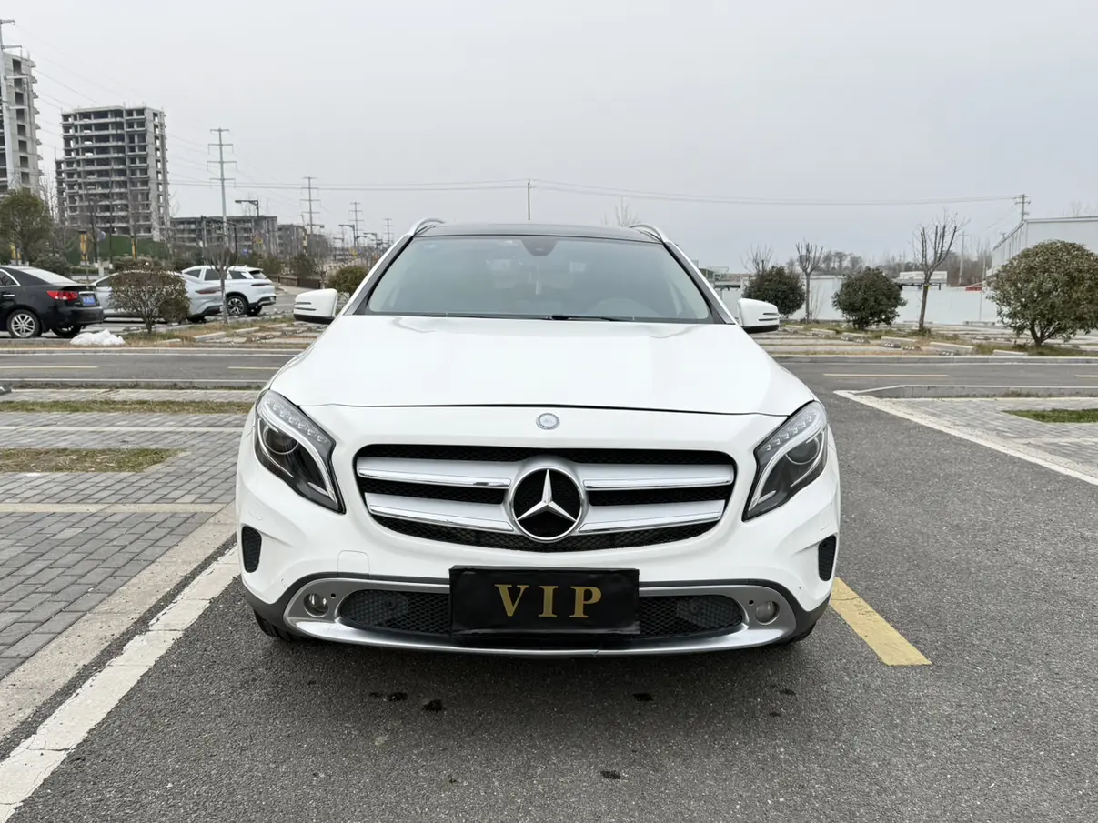 Mercedes-Benz GLA  из Китая