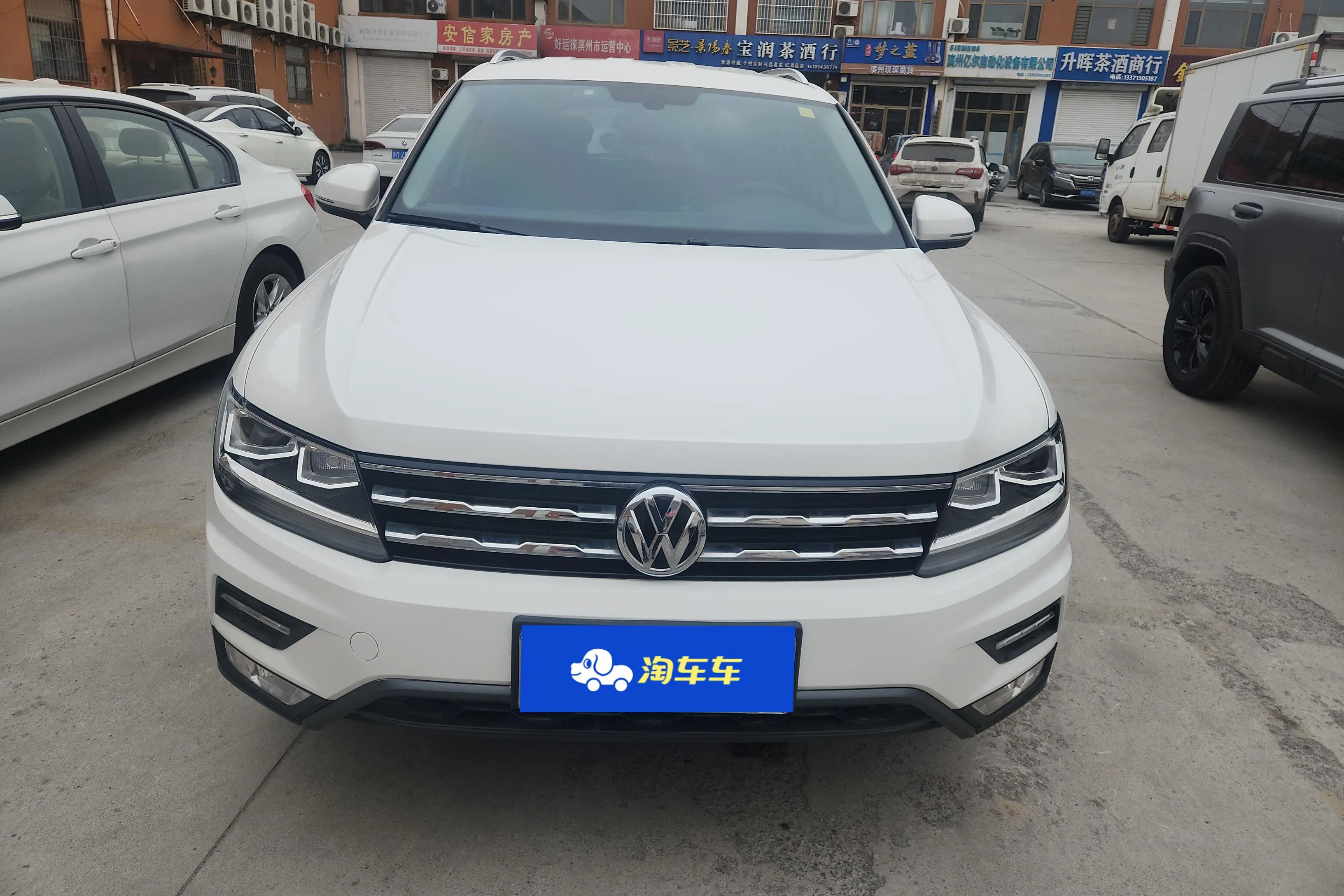 Volkswagen Tiguan L  из Китая