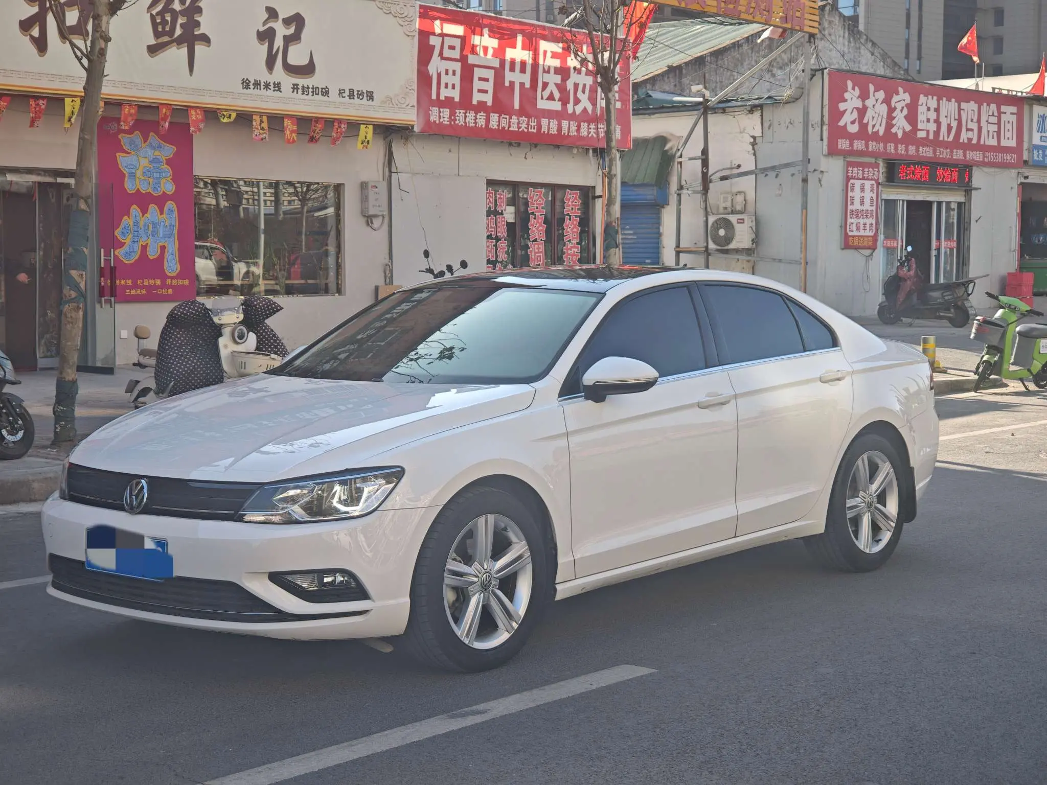 Volkswagen Lamando (Lingdu)  из Китая