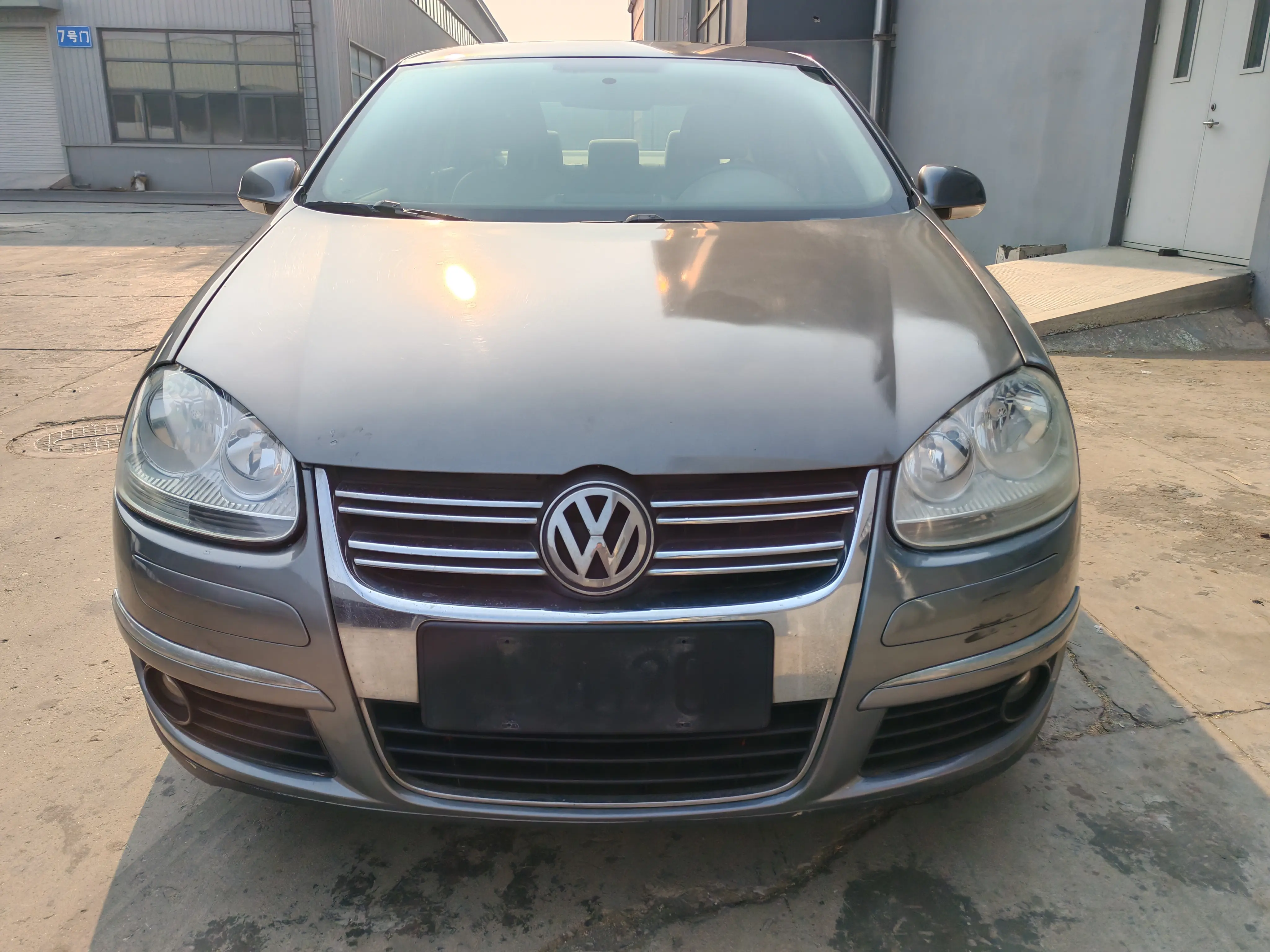 Volkswagen Sagitar  из Китая