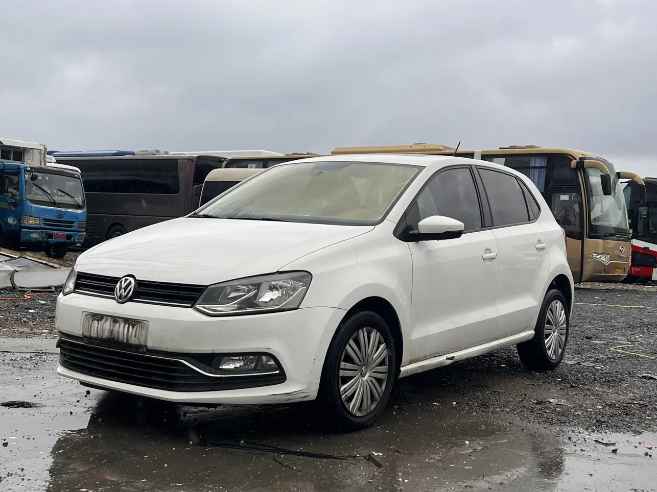 Volkswagen Polo  из Китая