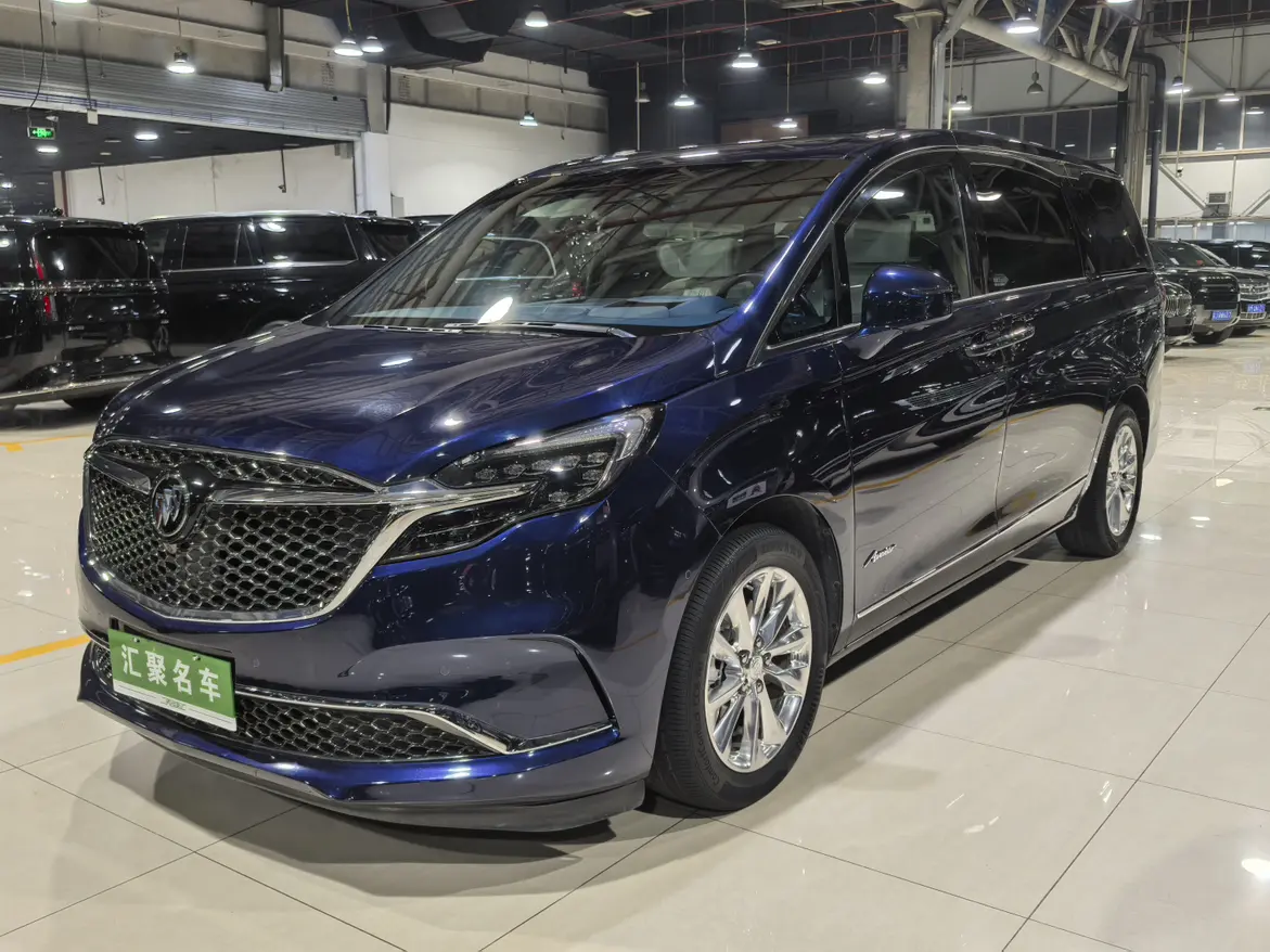 Buick GL8  из Китая