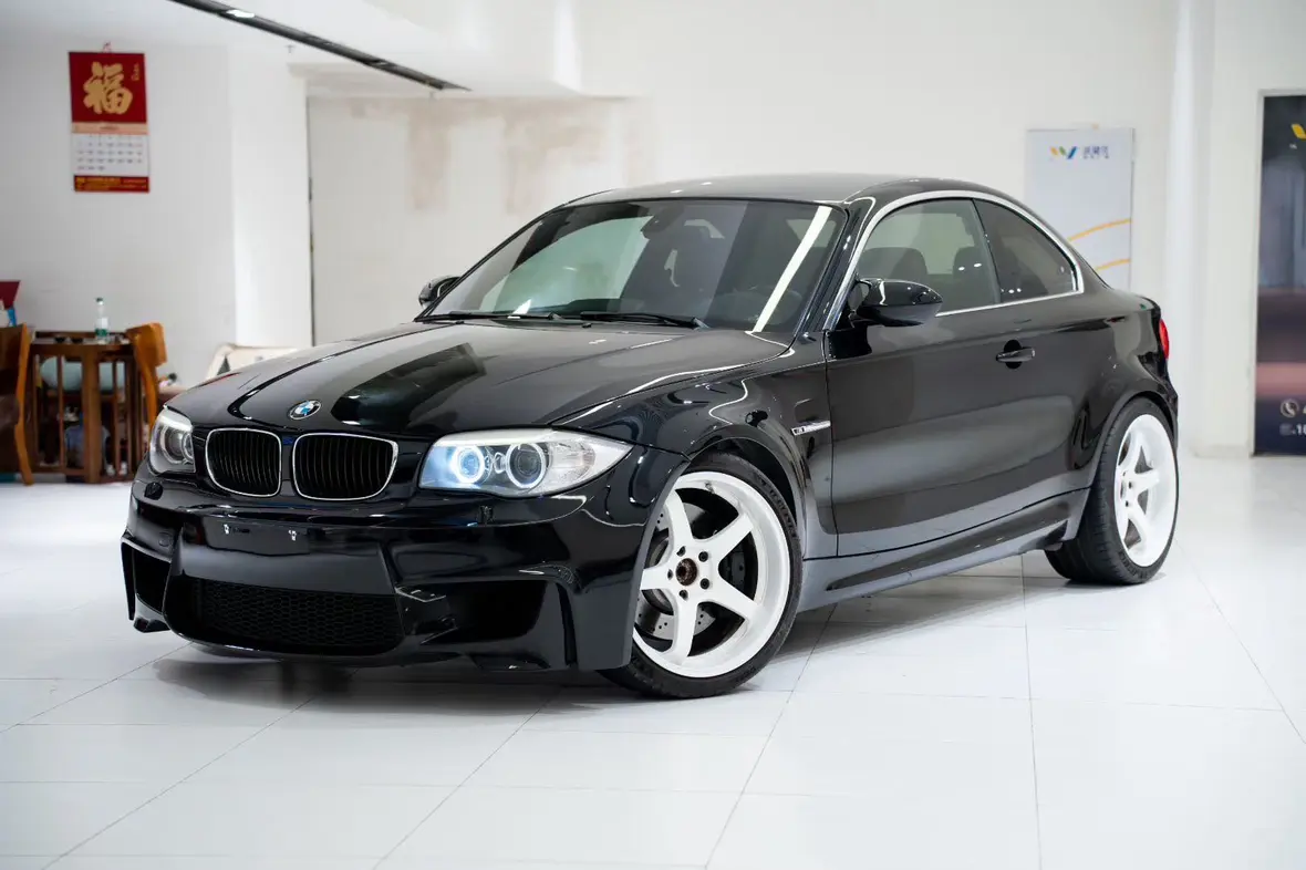 BMW 1 Series M  из Китая