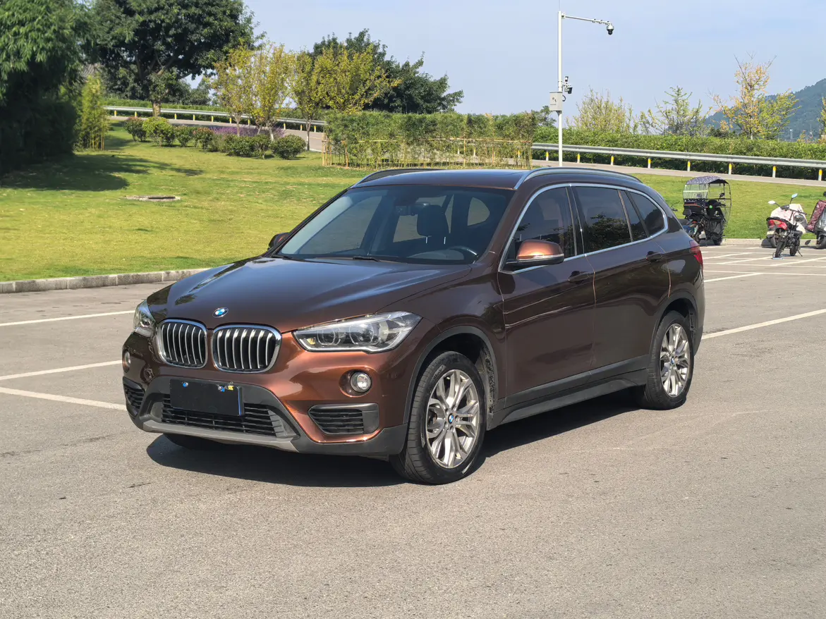 BMW X1  из Китая