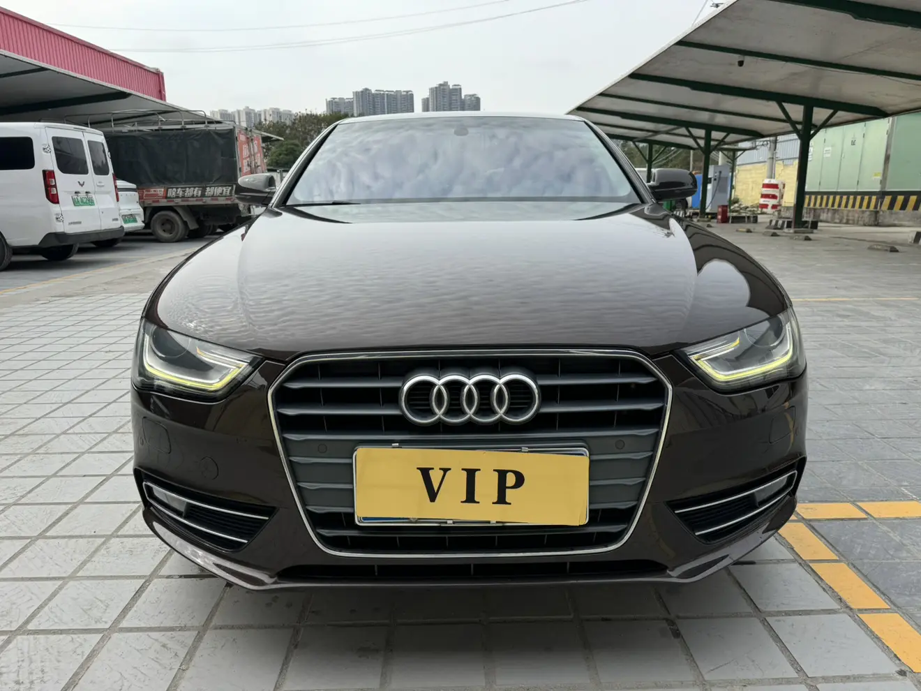 Audi A4L  из Китая