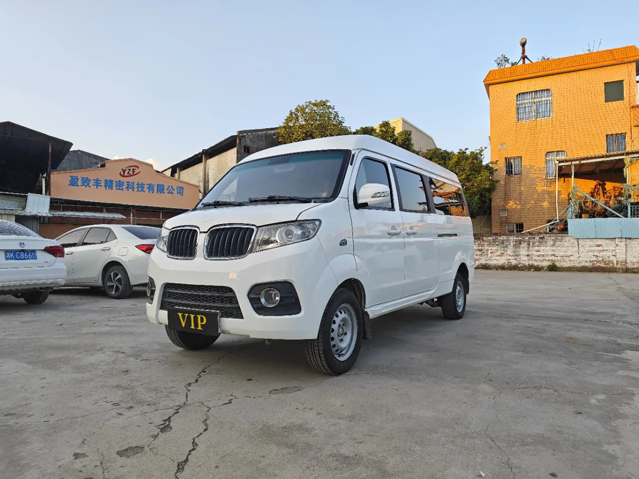 Xinyuan Automobile Little sea lion EV  из Китая