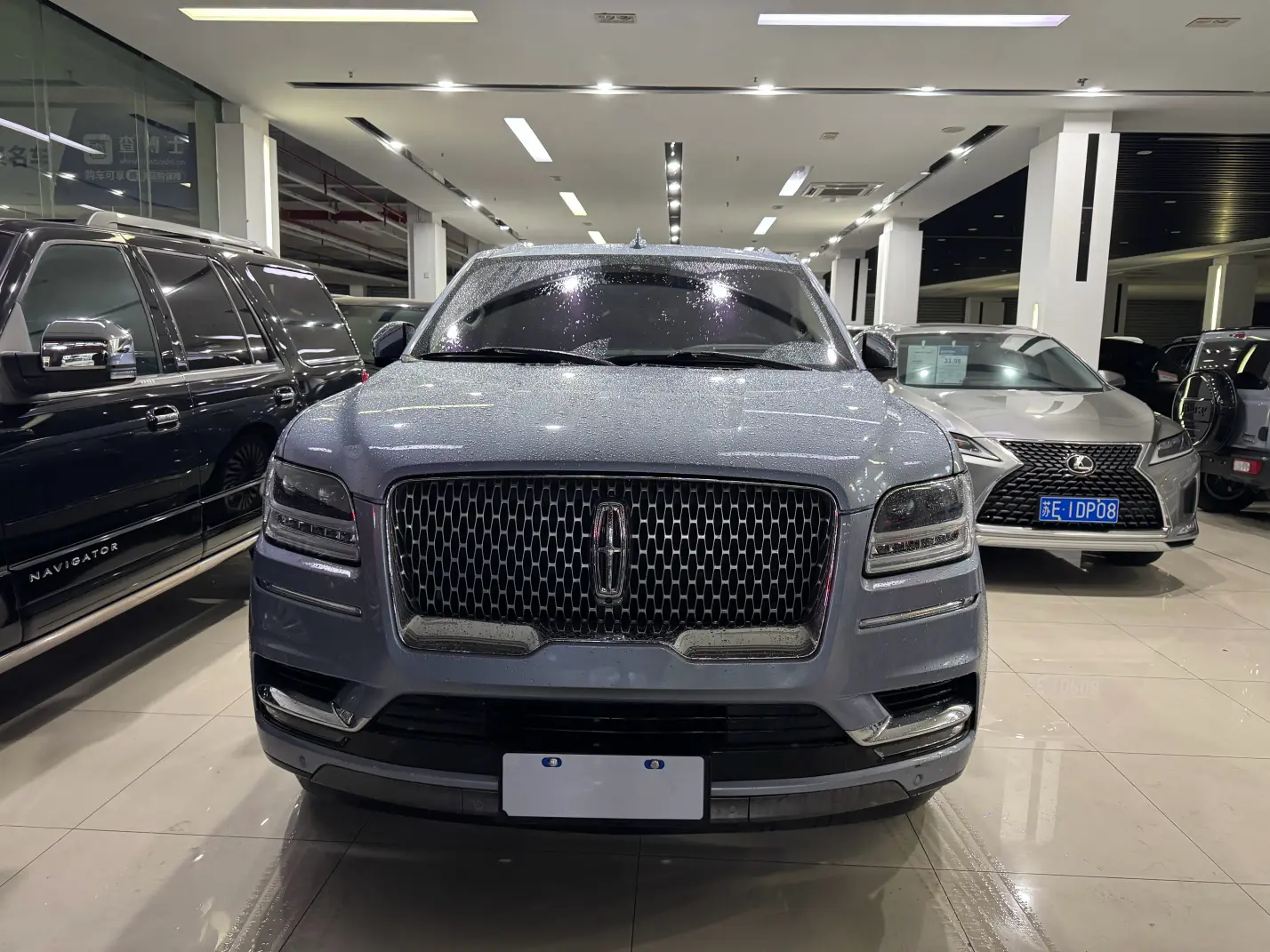 Lincoln Pilot  из Китая