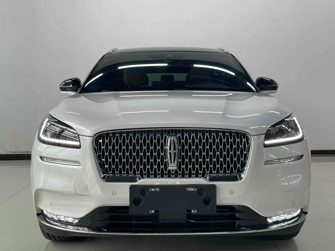 Lincoln Adventurer  из Китая