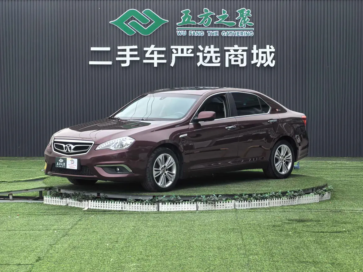 BAIC Saab D70  из Китая