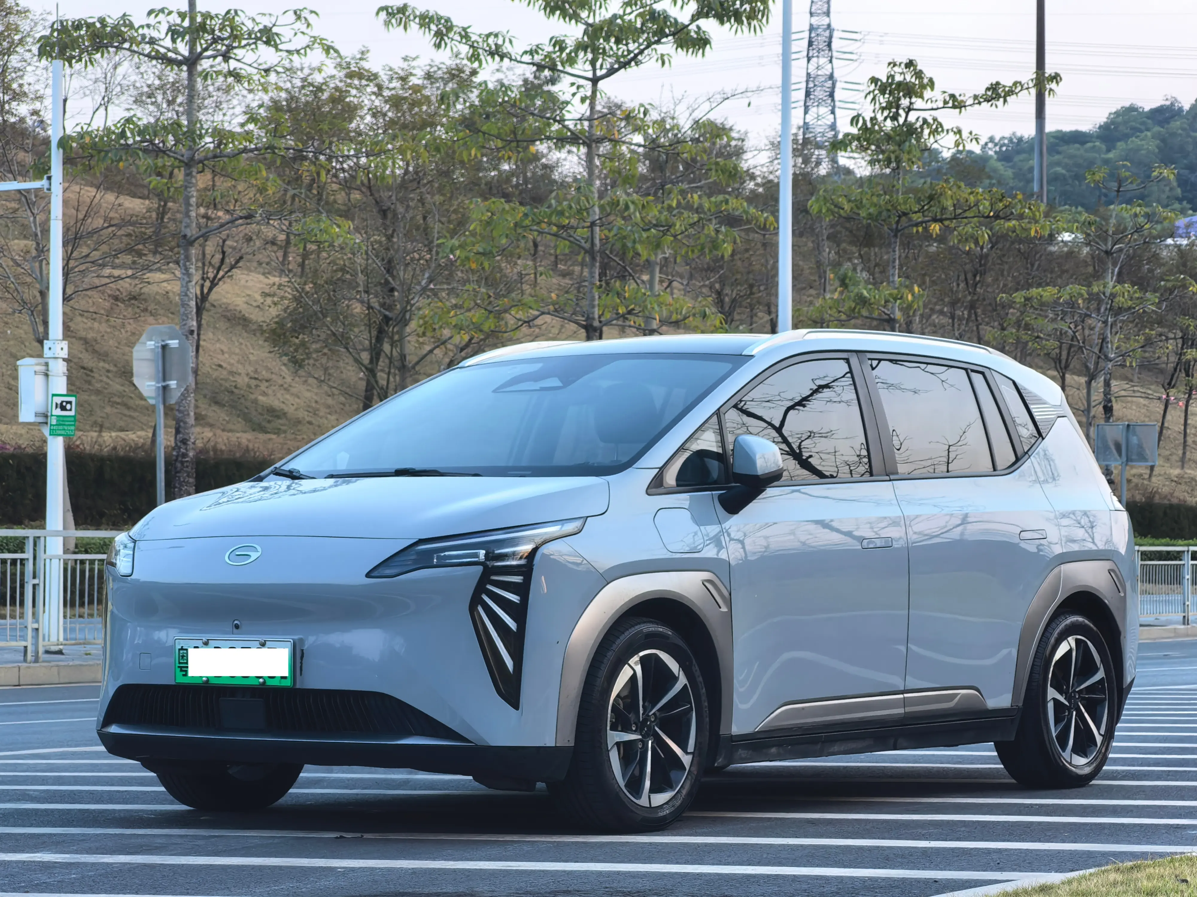 AION Y  из Китая