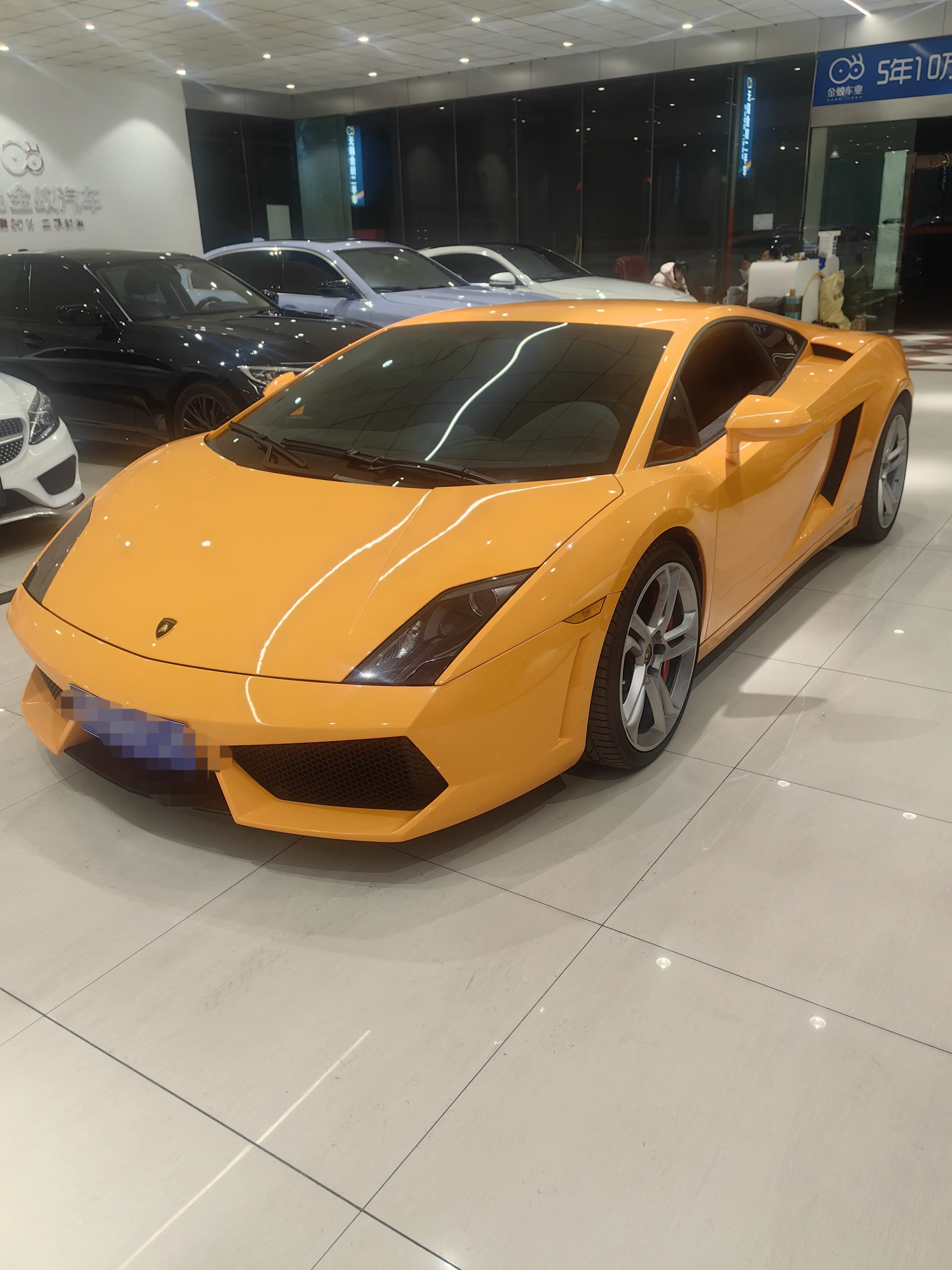 Lamborghini Gallardo  из Китая