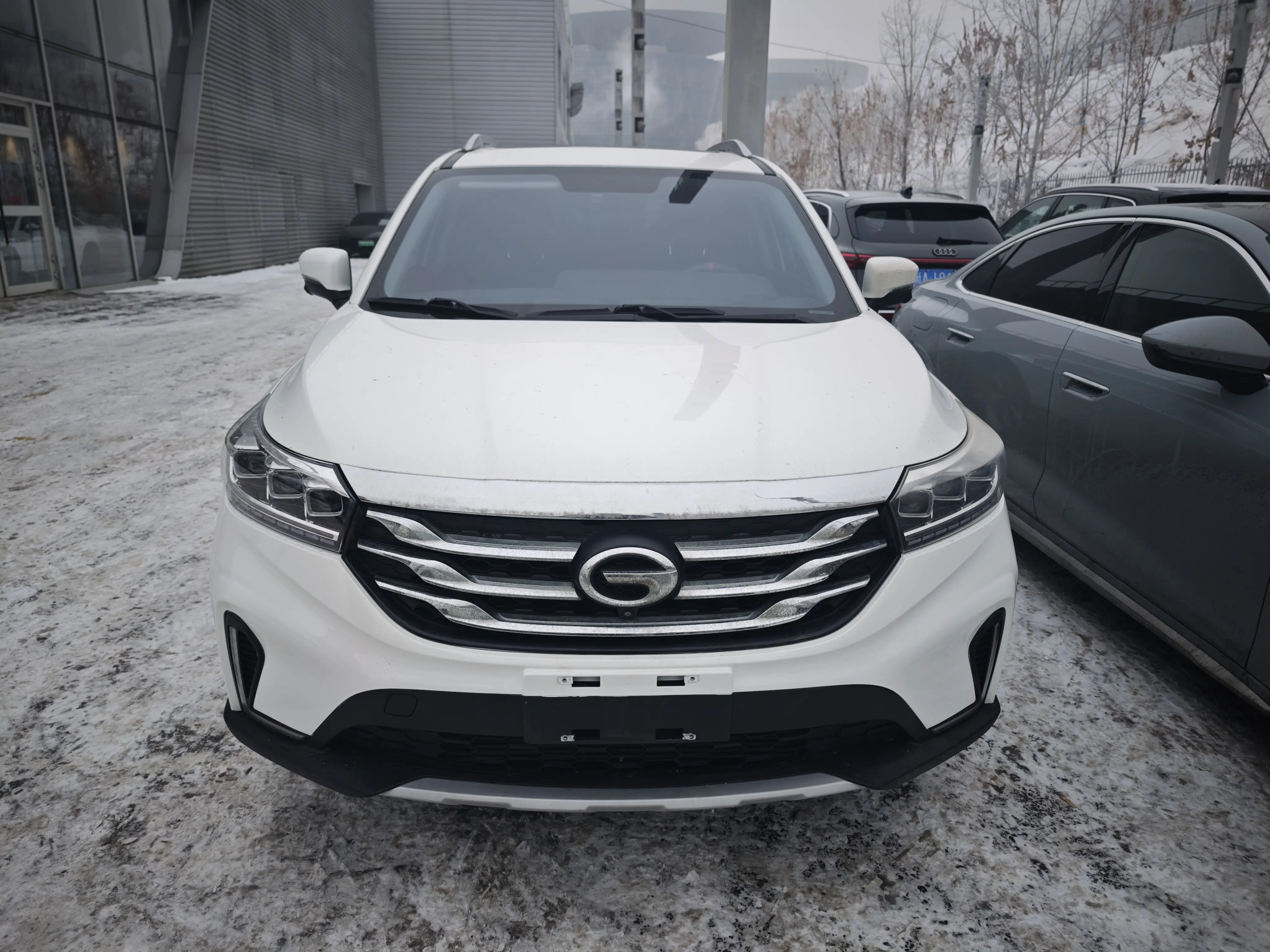 GAC Trumpchi GS4  из Китая