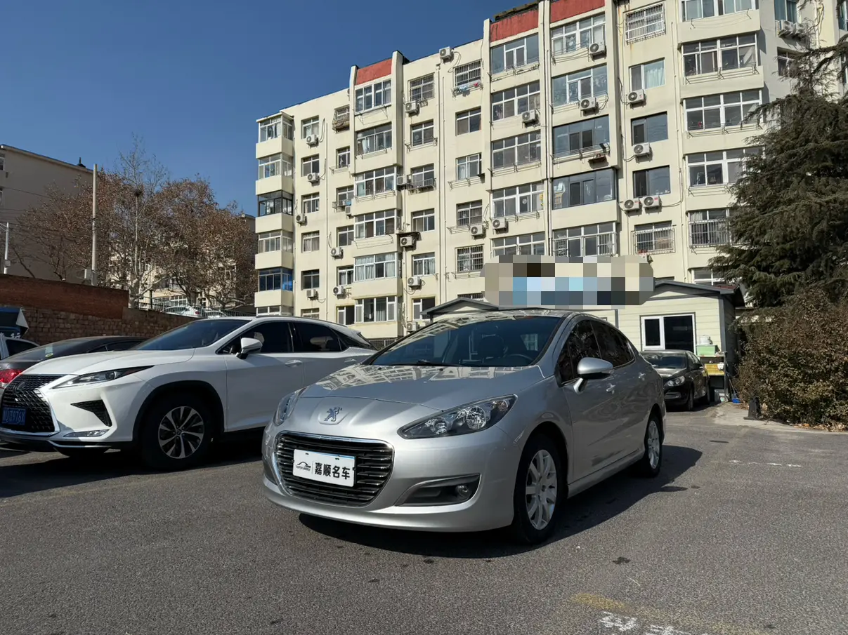 Peugeot 308  из Китая