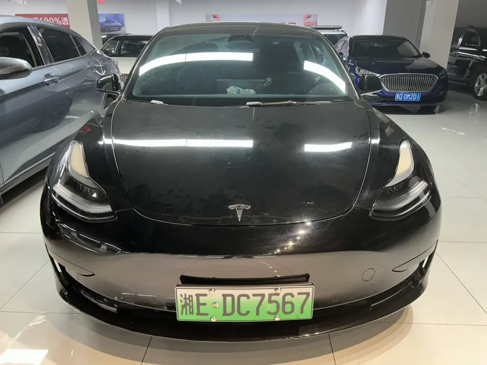 Tesla Model 3  из Китая