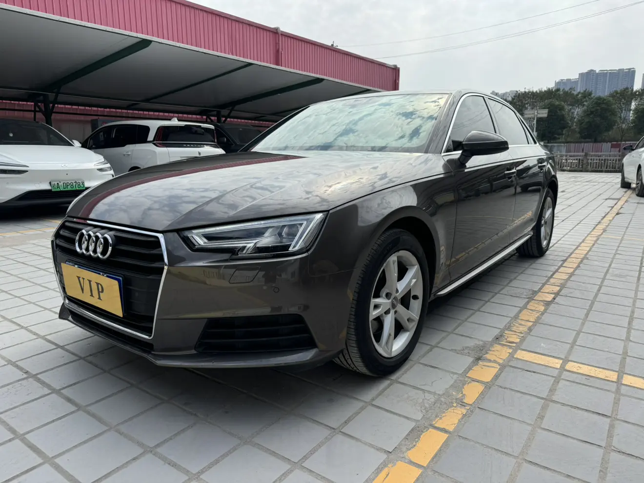 Audi A4L