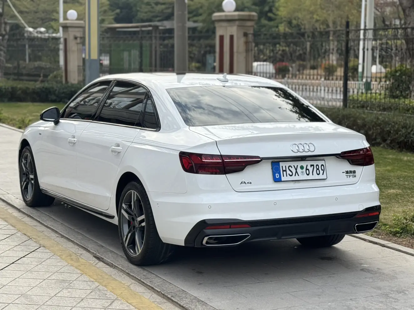 Audi A4L