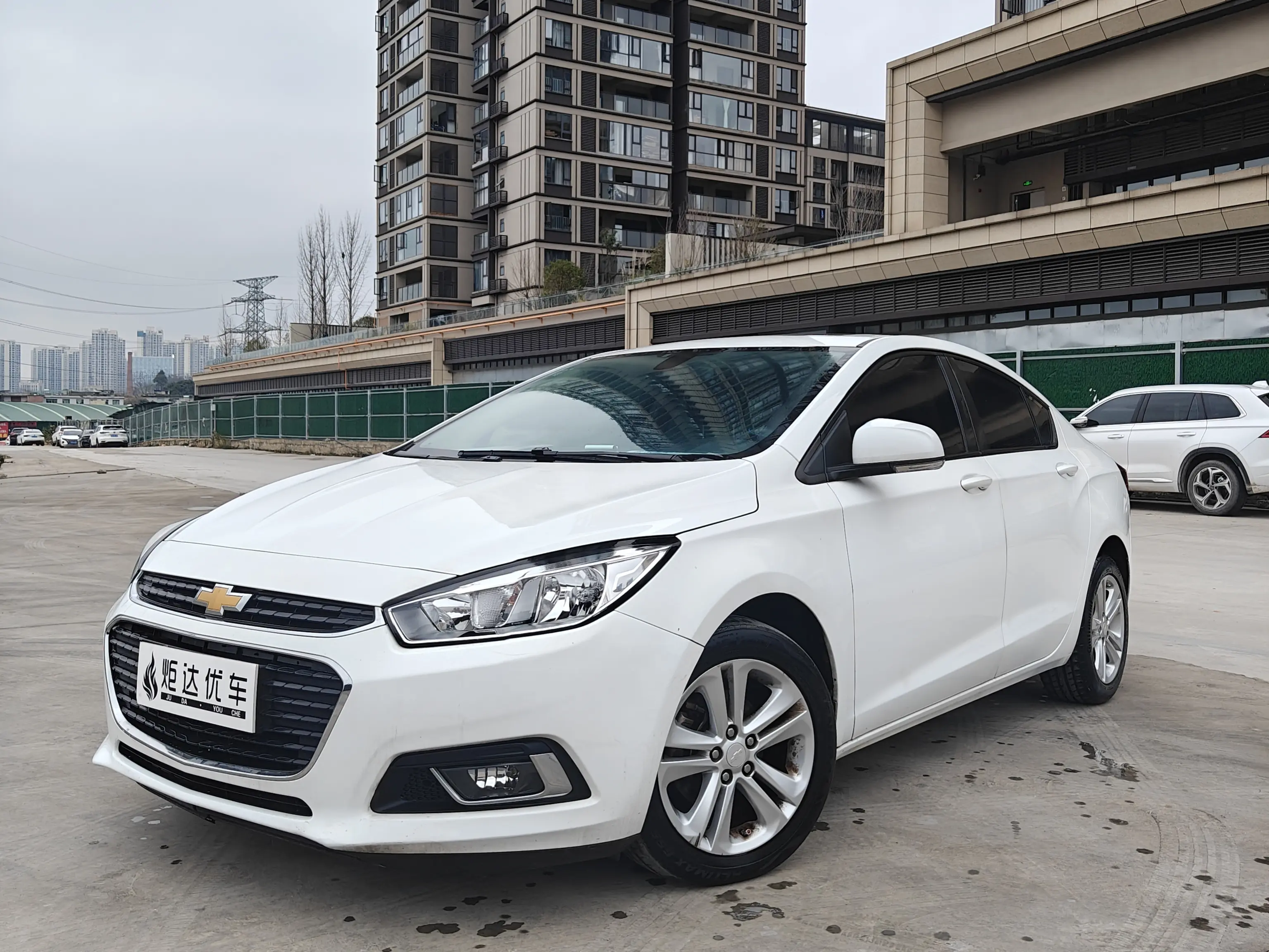 Chevrolet Monza (Cruze)  из Китая