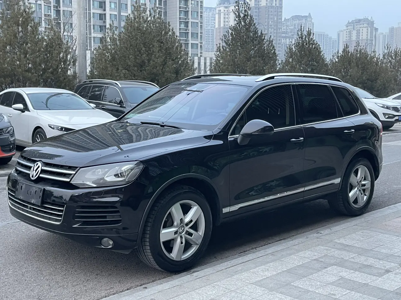 Volkswagen Touareg  из Китая