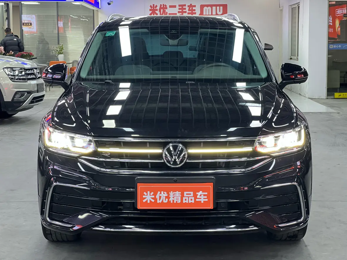 Volkswagen Tiguan L  из Китая