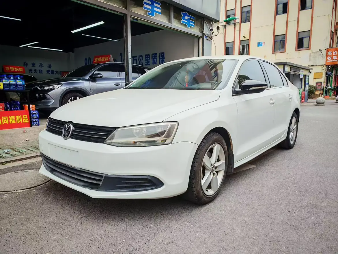 Volkswagen Sagitar  из Китая