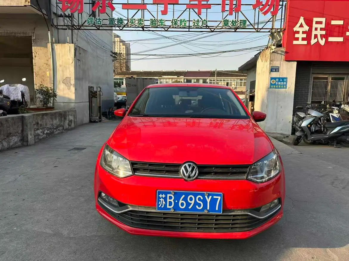 Volkswagen Polo  из Китая