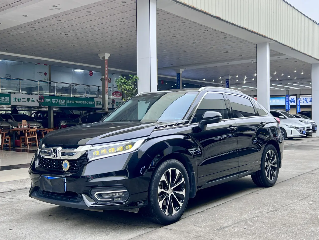 Honda Avancier (Crown Road)  из Китая