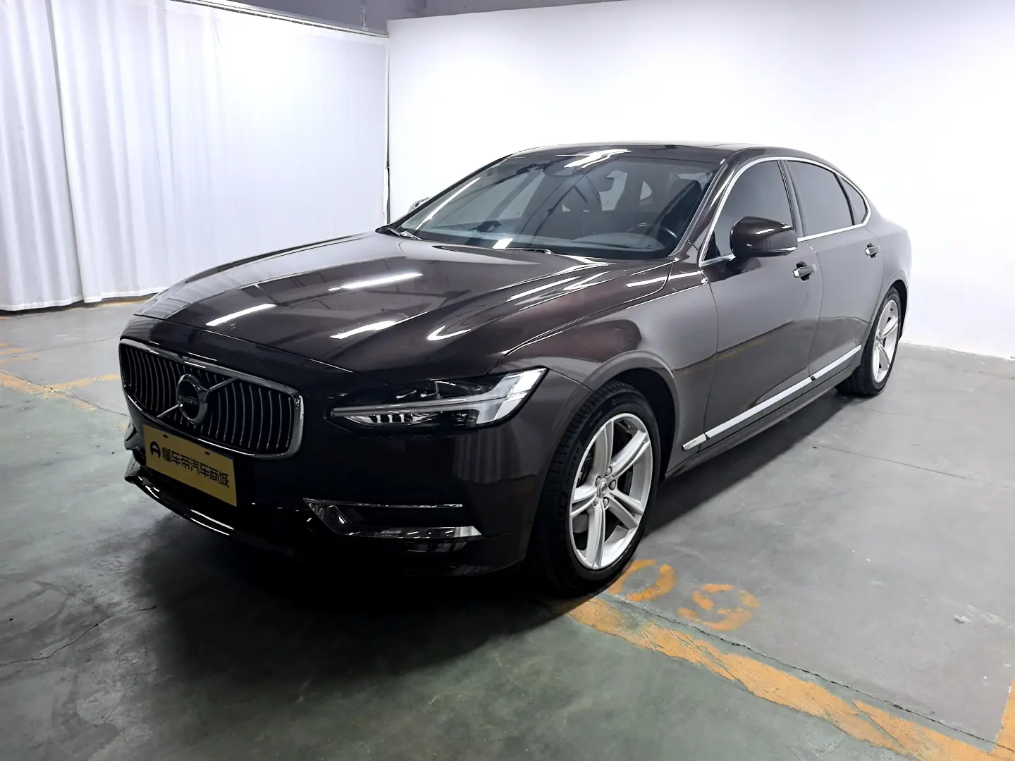 Volvo S90  из Китая