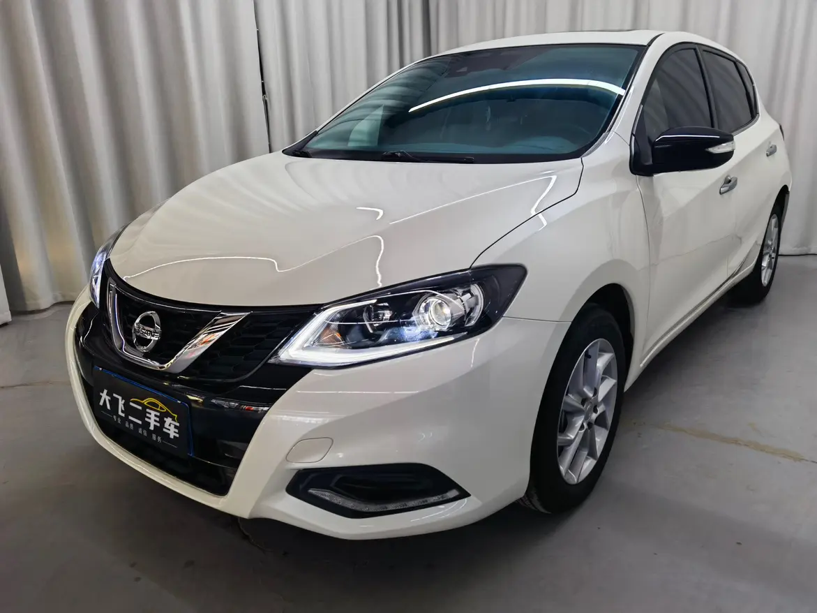 Nissan Tiida  из Китая