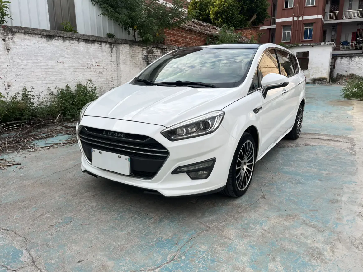 Lifan Xuanlang  из Китая