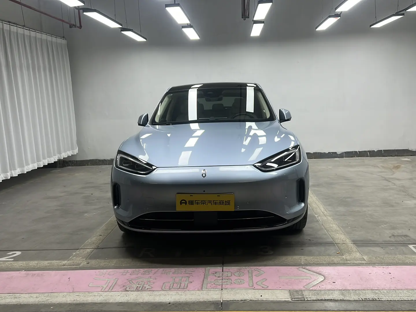 AITO M5 (Wenjie M5)  из Китая