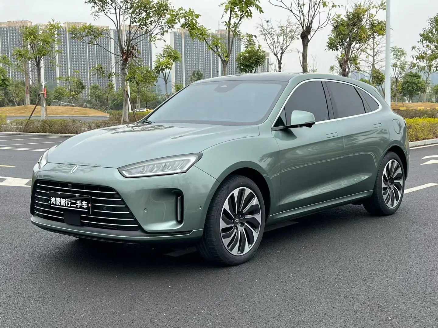 AITO M5 (Wenjie M5)  из Китая