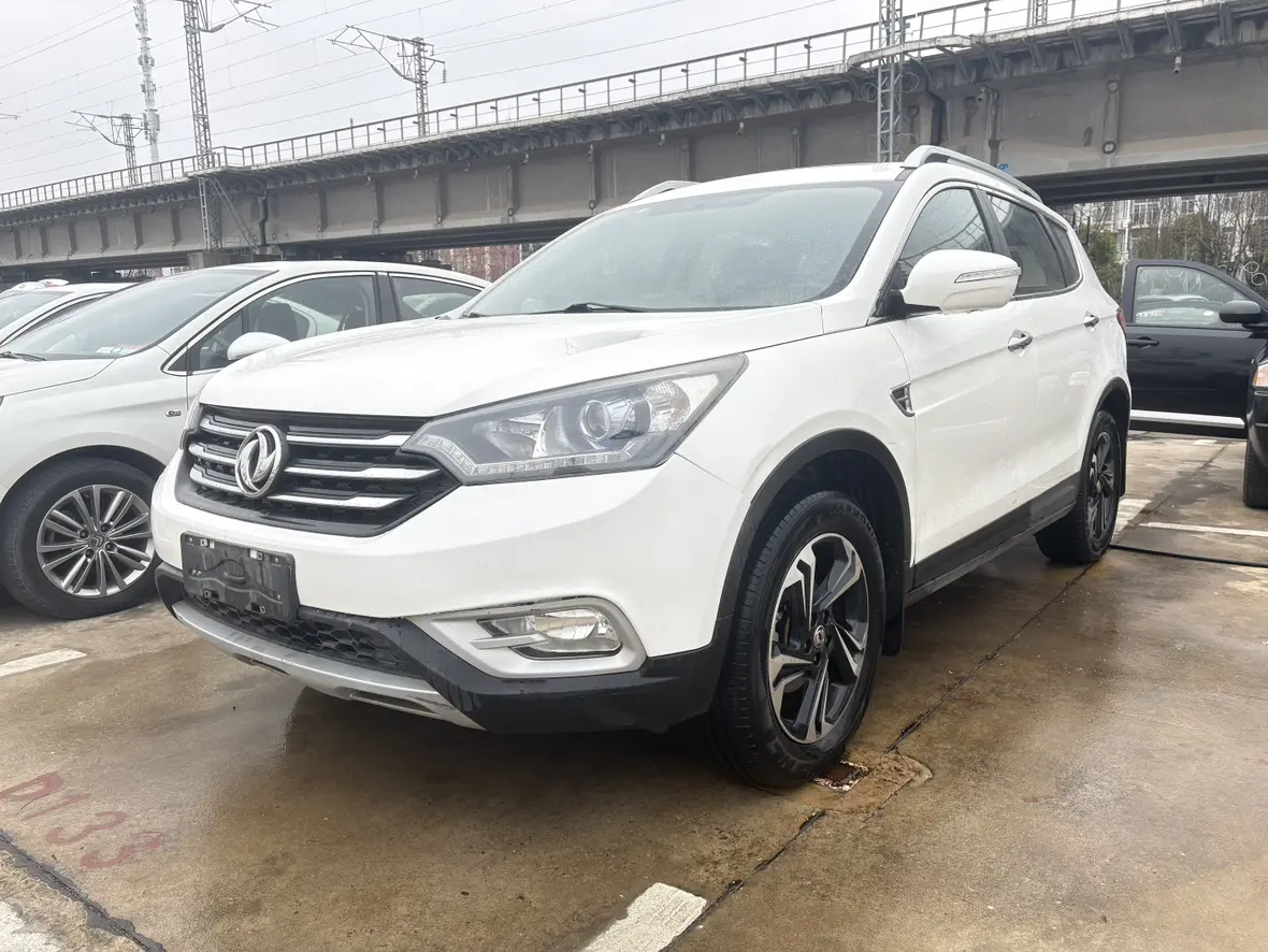 Dongfeng Fengshen AX7  из Китая