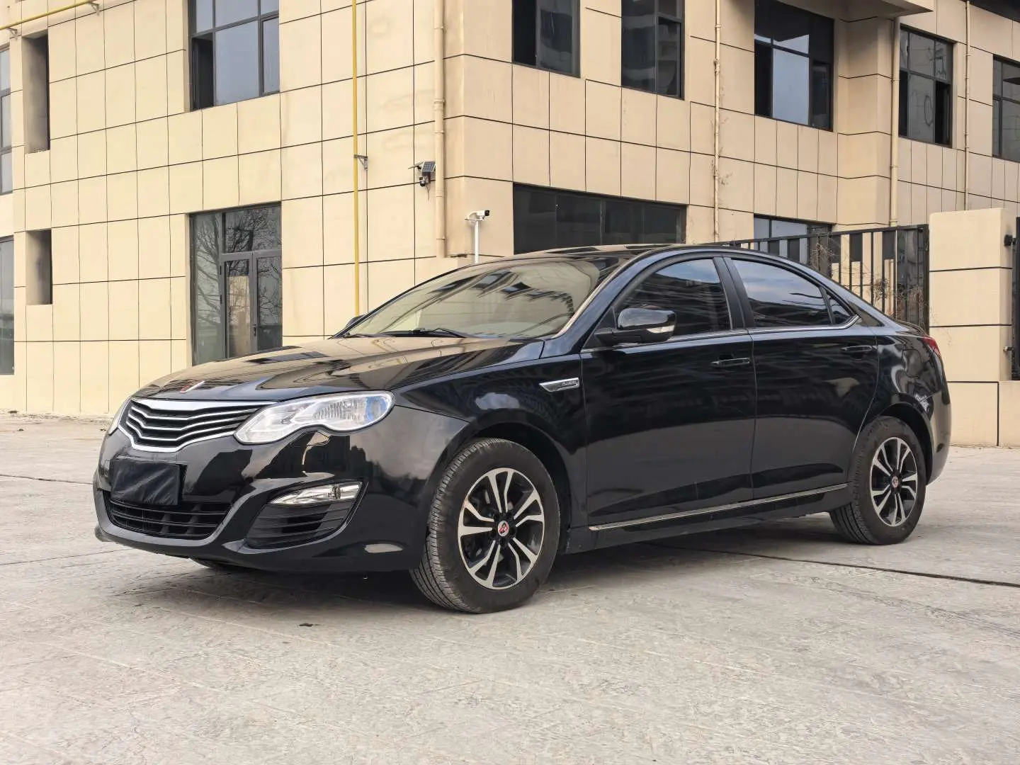 Roewe e550  из Китая