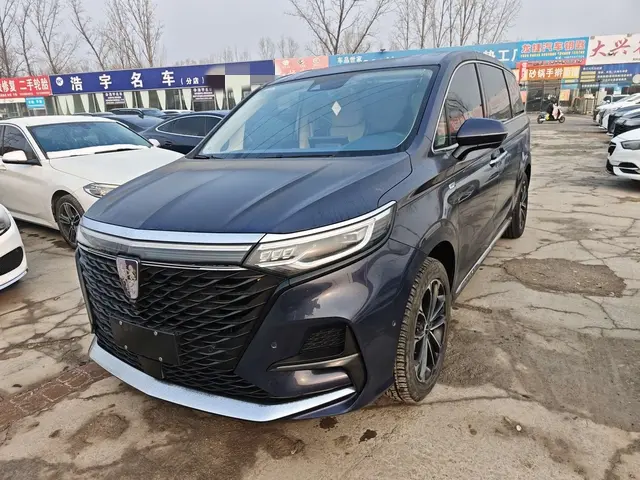 Roewe iMAX8  из Китая